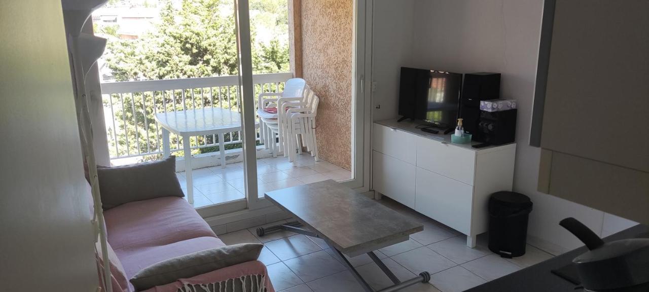 קבלייר-סור-מר Appartement T2 Climatise Dans Residence Calme מראה חיצוני תמונה